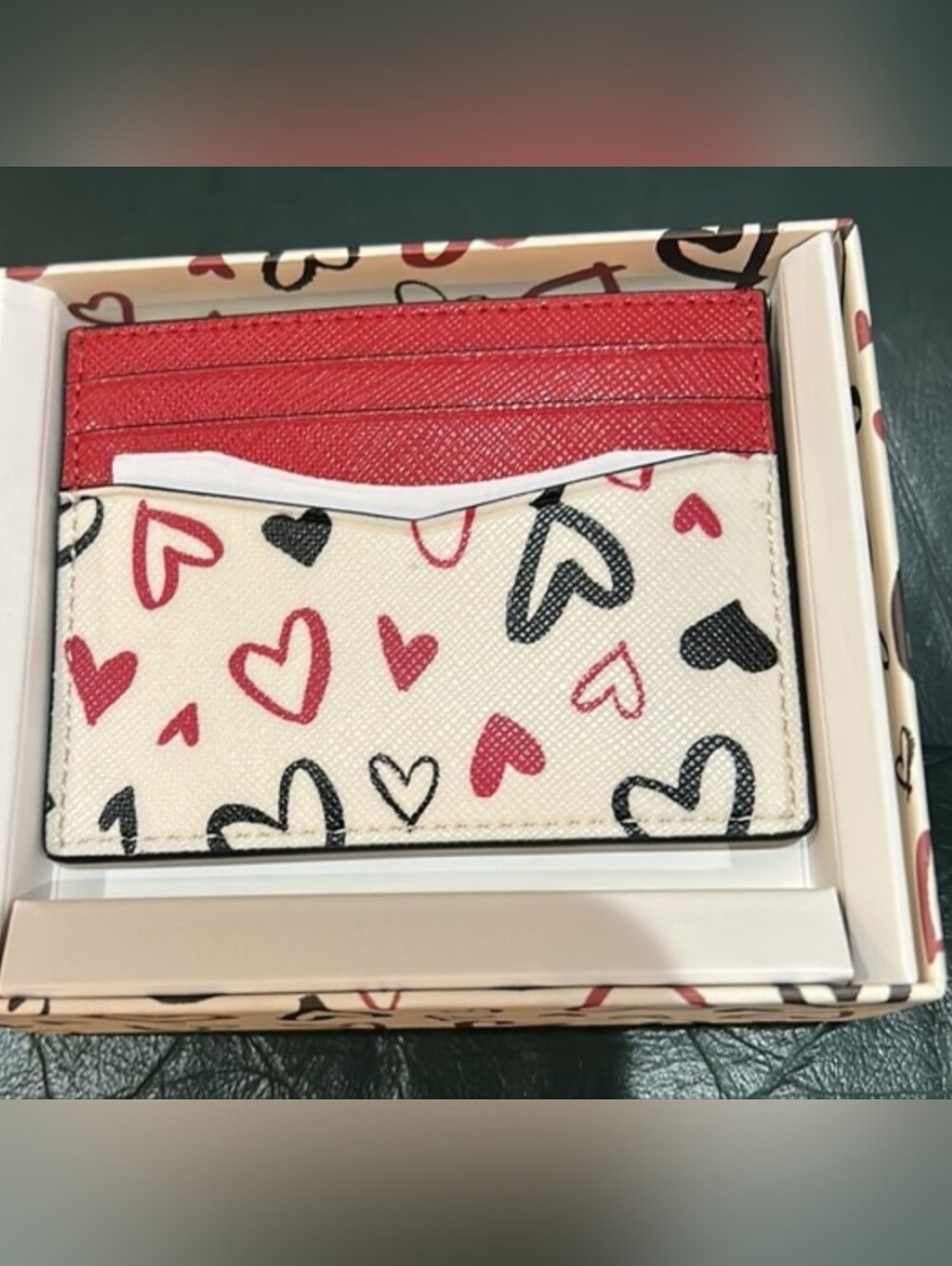 NIB  Kate Spade Staci Small Heart Card Holder